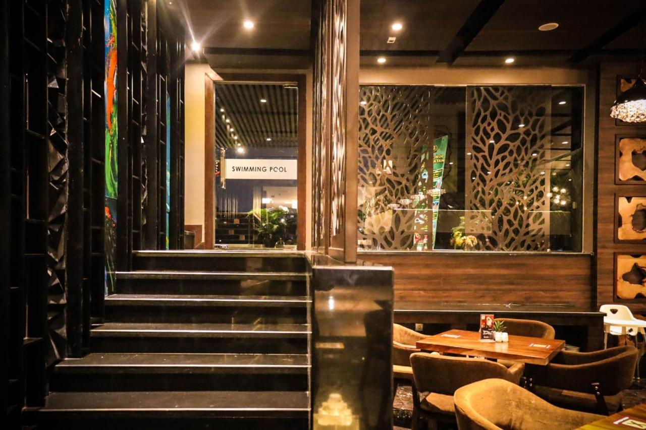 Sotis Hotel Kemang, Jakarta Exterior photo